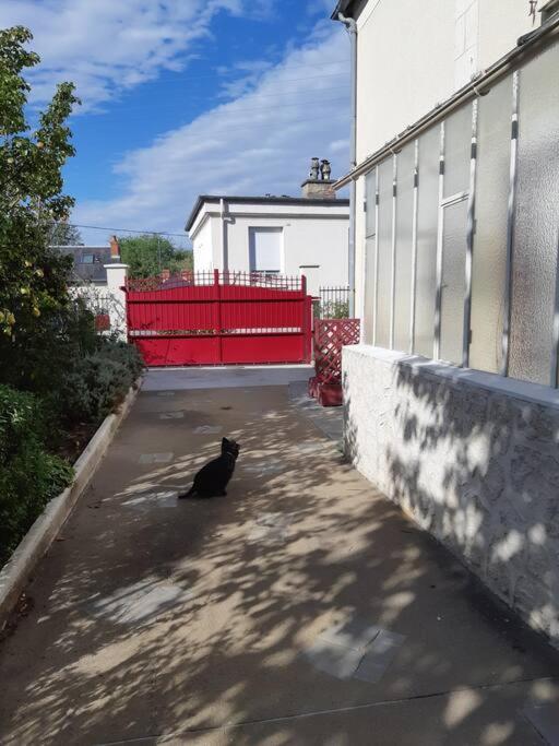 Apartament L'Escale Bourges Zewnętrze zdjęcie